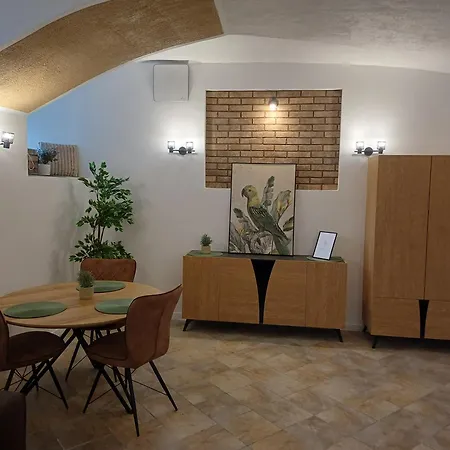 Flowers Appartments *