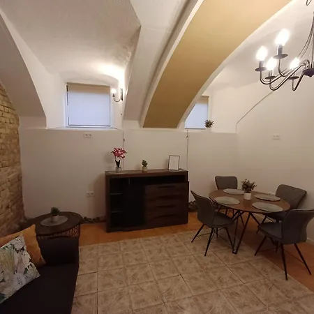 Flowers Appartments *