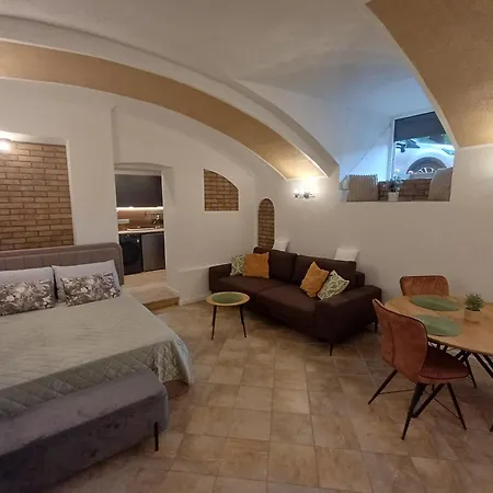 Flowers Appartments Апартаменты